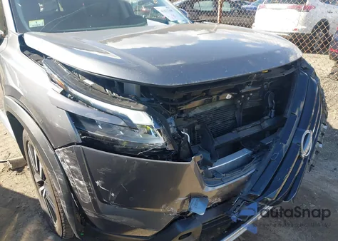 2023 Nissan Pathfinder Platinum 4Wd z USA, uszkodzony, nr VIN 5N1DR3DK9PC210119